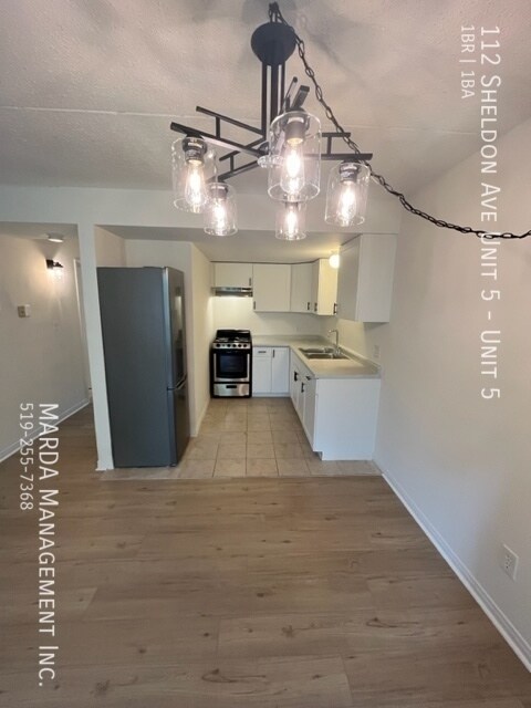 Photo du bâtiment - Newly Renovated 1 Bedroom 1 Bathroom in Ch...