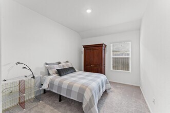 Building Photo - 31722 Harmony High Ln