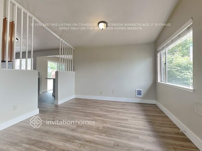 Foto del edificio - 1131 Lenore Dr