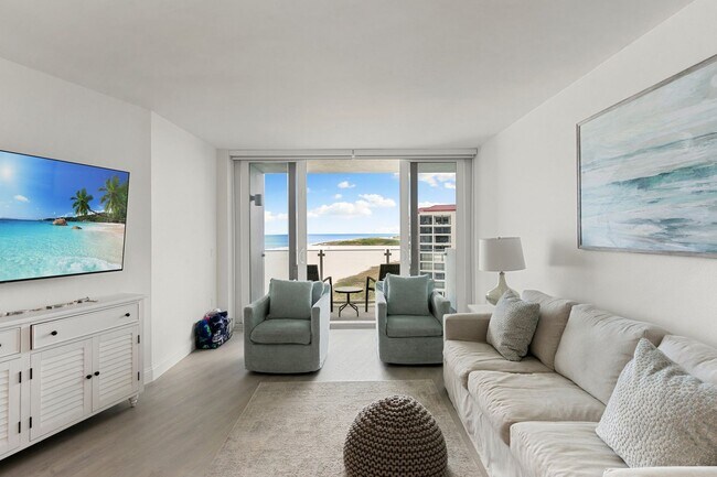 Foto del edificio - Beachfront High-Rise Condo | Fully Furnished 2BR Annual Rental