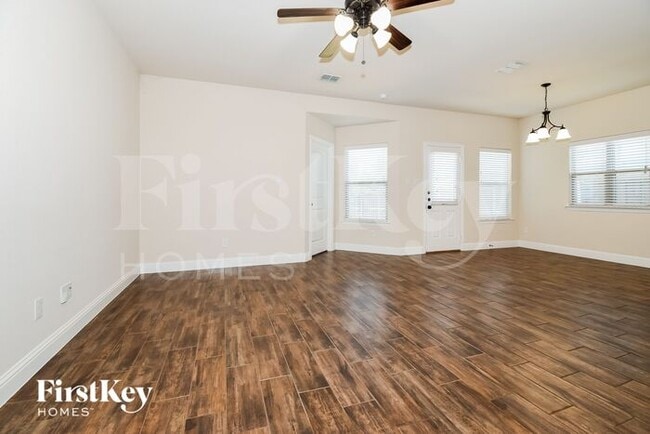 Building Photo - 1403 Derby Dr