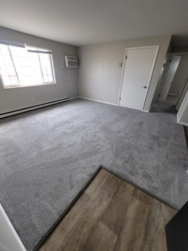 Foto principal - 4600 Applegrove St NW