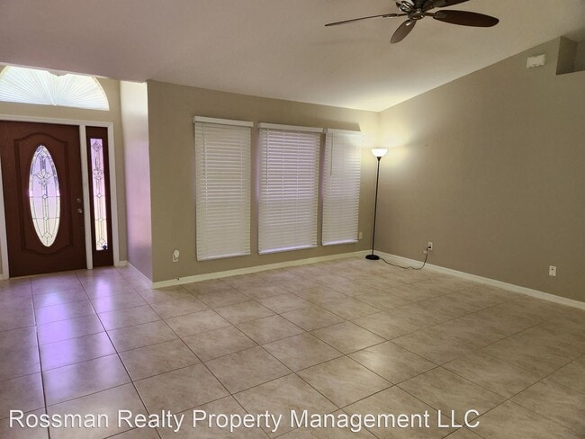 Building Photo - 3 br, 2 bath House - 567 CHarwood Ave S