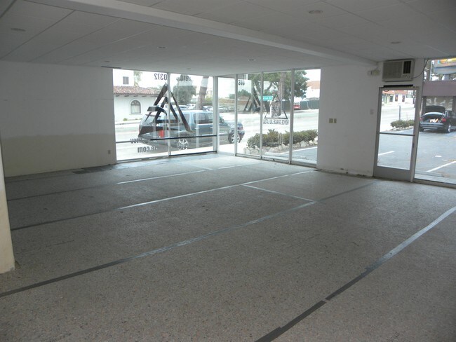 Foto del edificio - 24431-24433 Hawthorne Boulevard