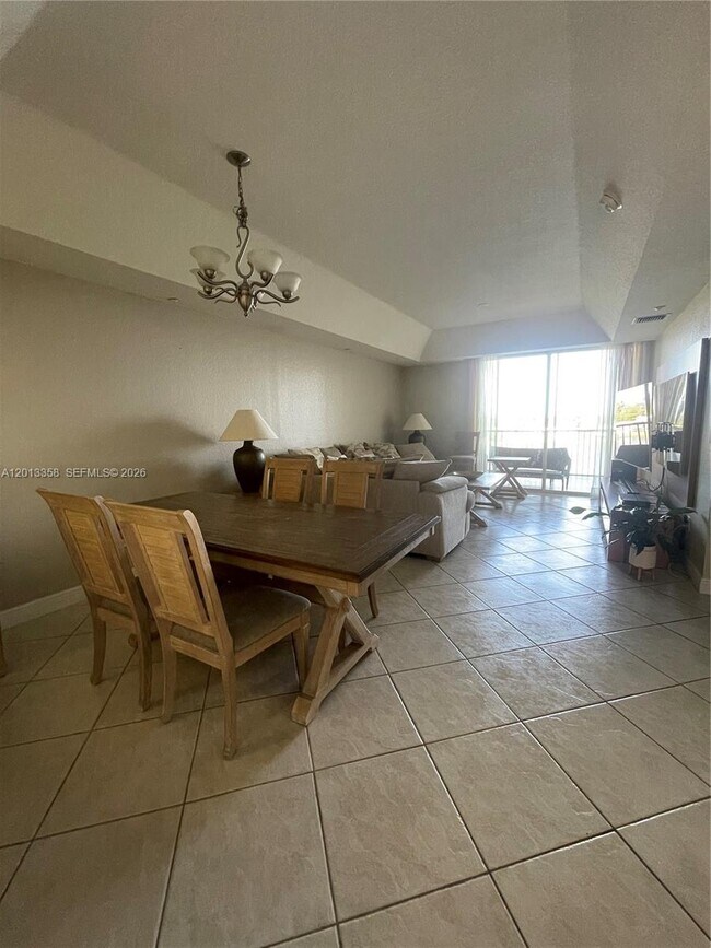 Foto del edificio - 10720 NW 66th St