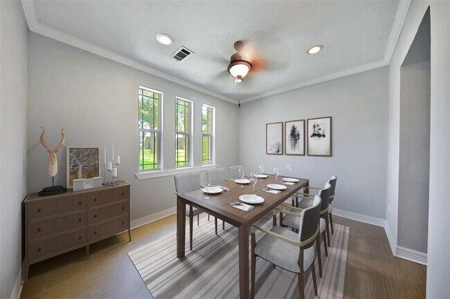 Foto del edificio - 652 N Eldridge Pkwy
