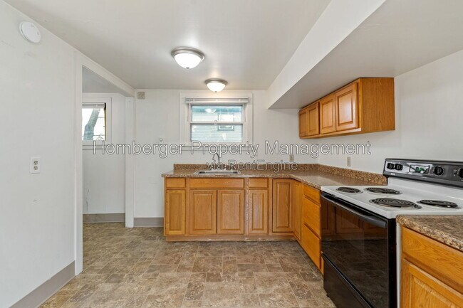 Foto del edificio - 1504 W Alice Ave