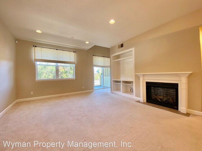 Building Photo - 3 br, 3 bath House - 103 Firefly Lane