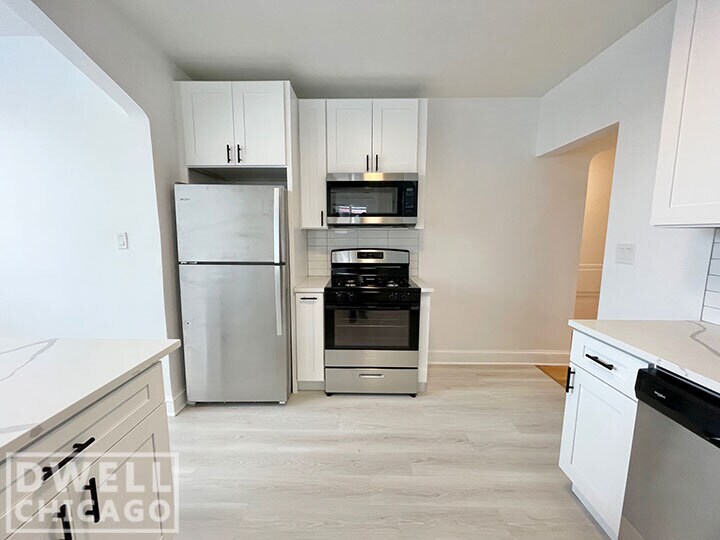 Foto principal - 5805 N Richmond St