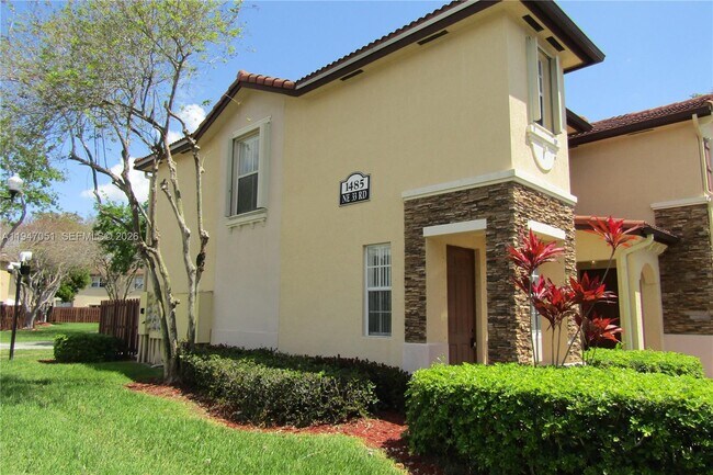 Foto del edificio - 1485 NE 33rd Rd