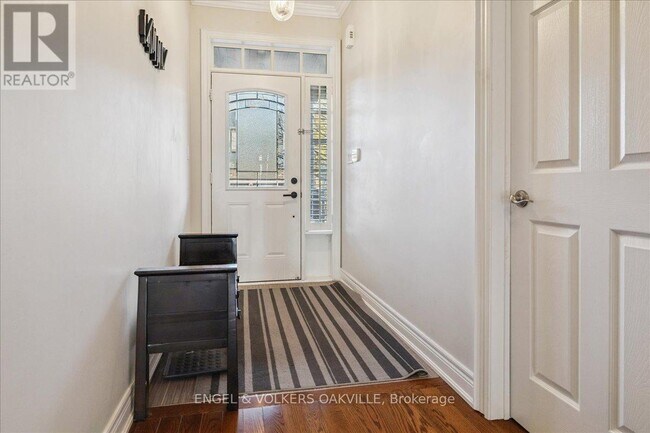 Building Photo - 3353 Liptay Ave