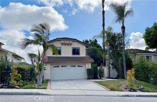 Primary Photo - 24896 Golden Vista