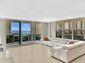 Building Photo - 3800 S Ocean Dr