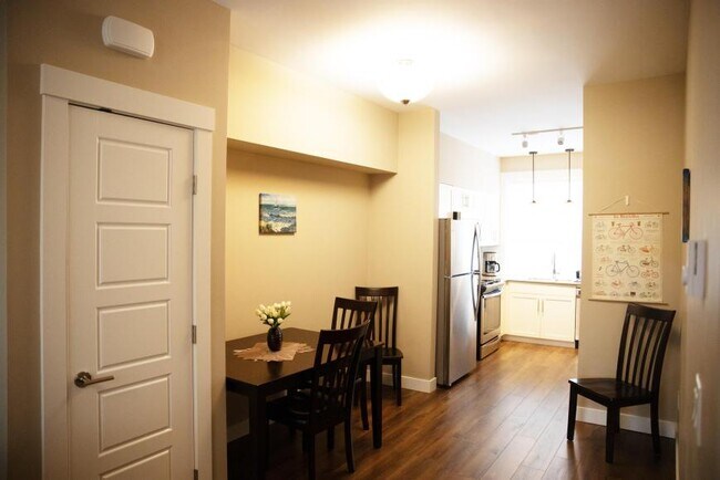 Photo du bâtiment - 2 bedroom in Kitimat BC V8C 2N9