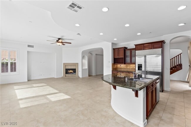 Building Photo - 58 Contrada Fiore Dr