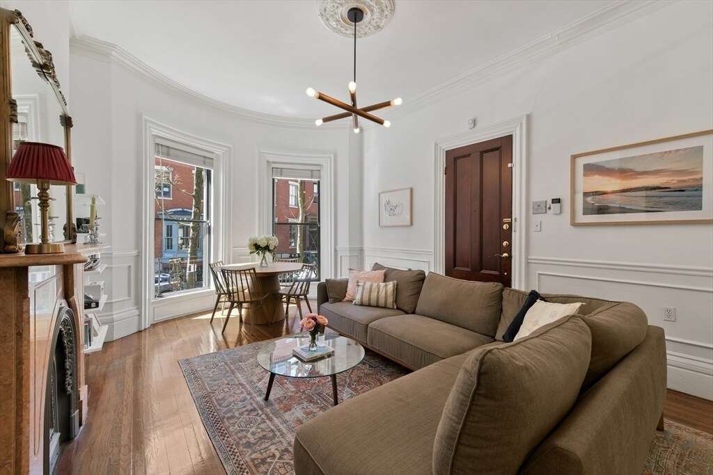 Foto principal - 79 Waltham St