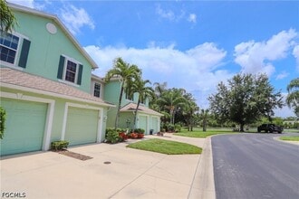 Building Photo - 3630 Pine Oak Cir