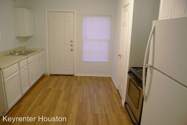 Building Photo - 2511 Rosalie St