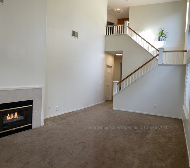 Building Photo - 1394 Snowy Egret Dr