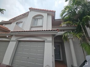 Building Photo - 5030 NW 116th Ct