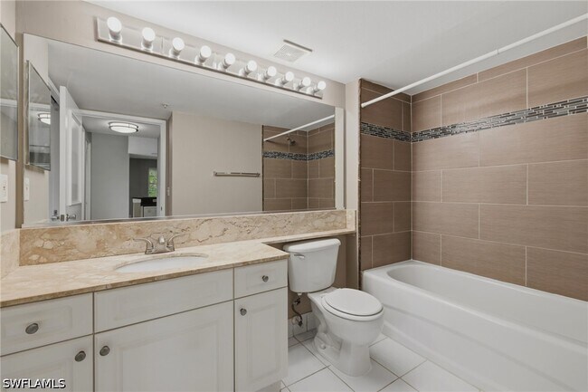 Building Photo - 1265 Wildwood Lakes Blvd