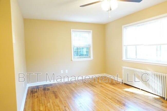 Photo - 8716 Plymouth St Apartment