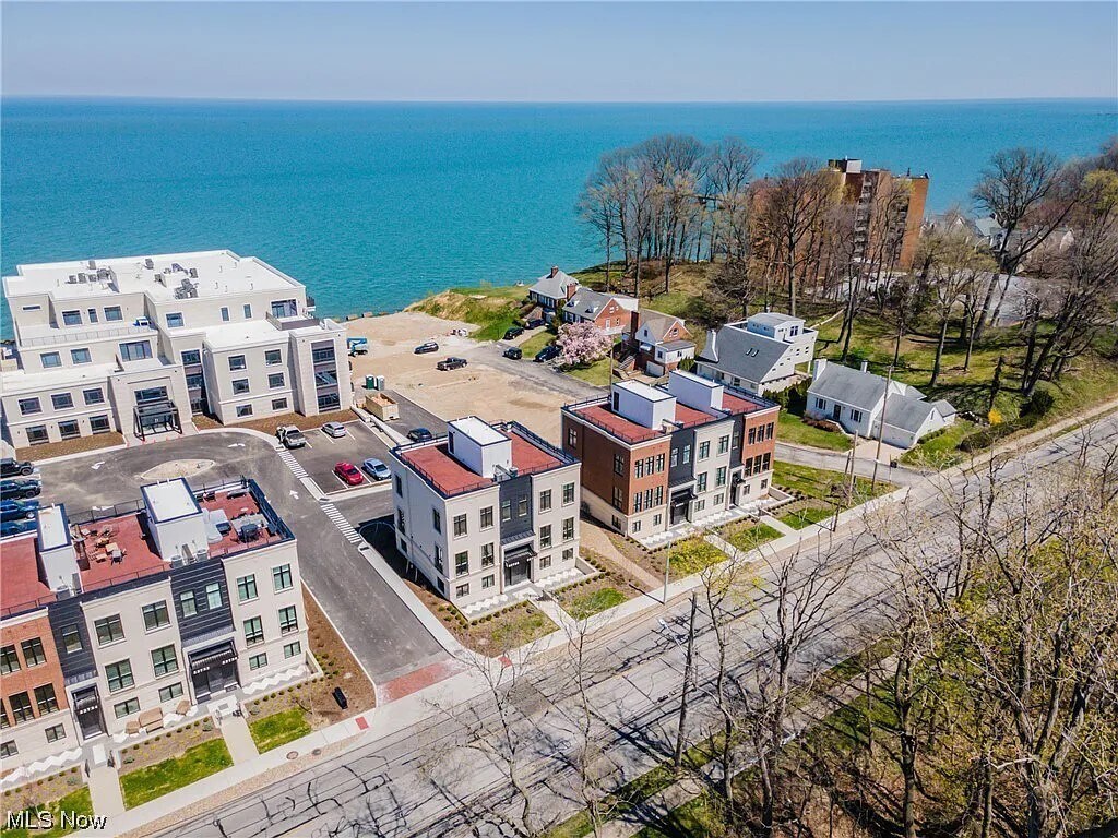 22728 Lake Rd, Rocky River, OH 44116 Condo for Rent in Rocky River