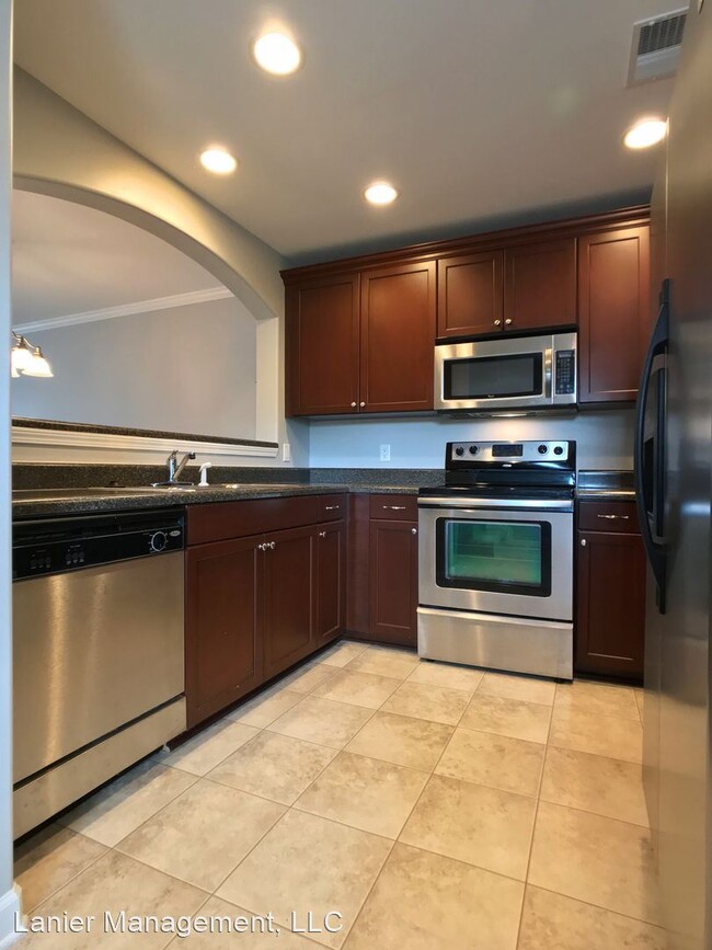 Foto del edificio - 2 br, 2.5 bath House - 20 Winter Lake Cir