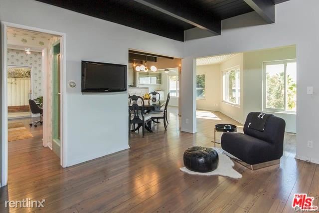 Foto del edificio - 3 br, 3 bath House - 1374 Miller Pl