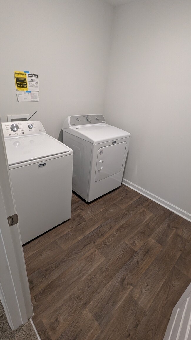 Foto del edificio - 131 Ellie Wy