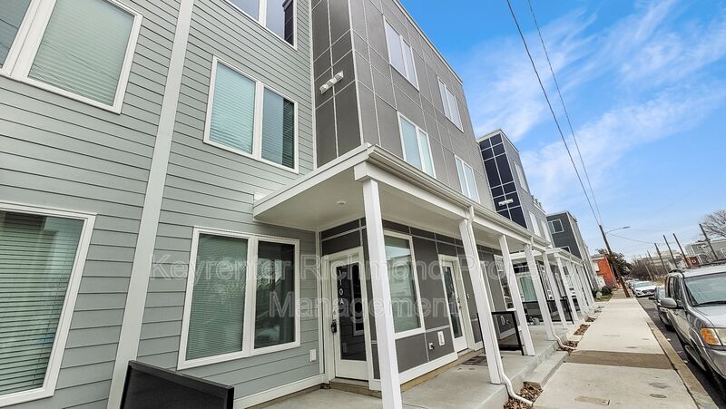 Foto principal - 110 W 12th St