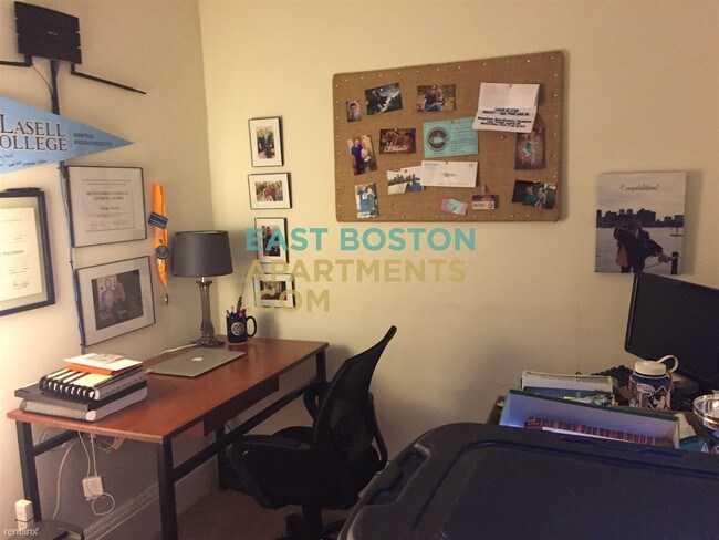 Foto del edificio - 76 Everett St