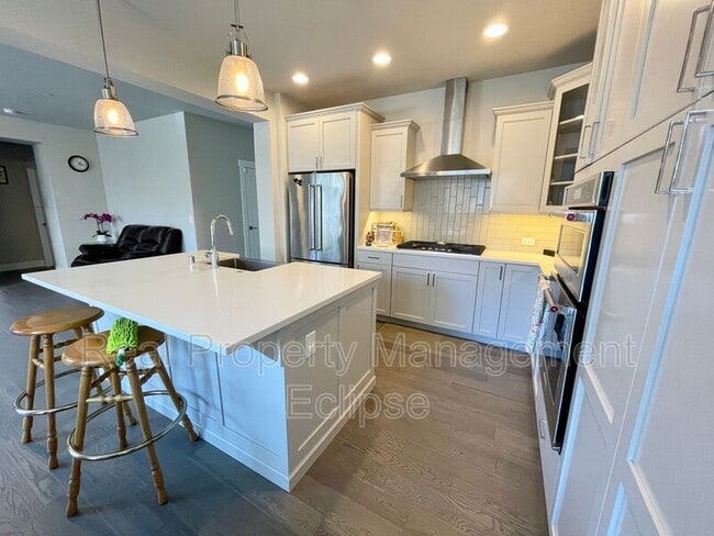 Building Photo - 22275 9th Ct SE