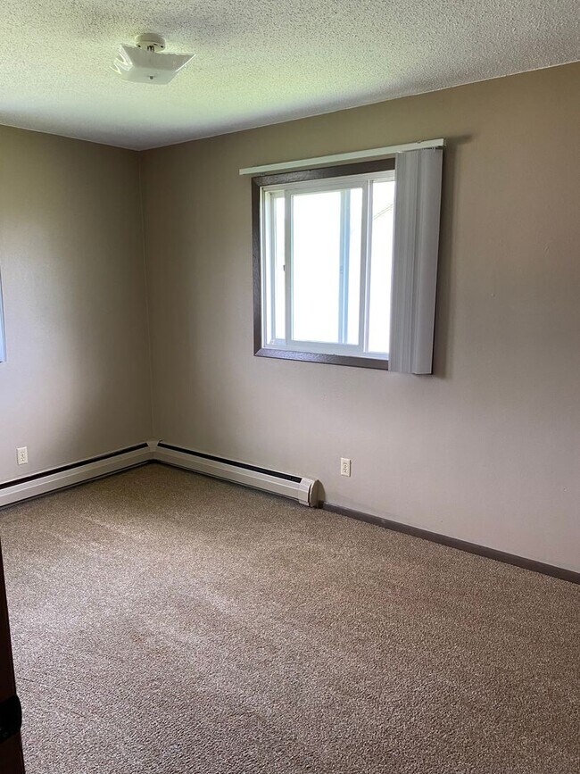 Foto del edificio - TSRE - 02 - 1st St NE