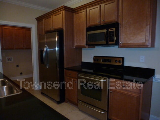 Foto del edificio - 210 Fountainhead Ln