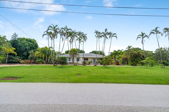 Foto del edificio - 5516 Colbright Rd