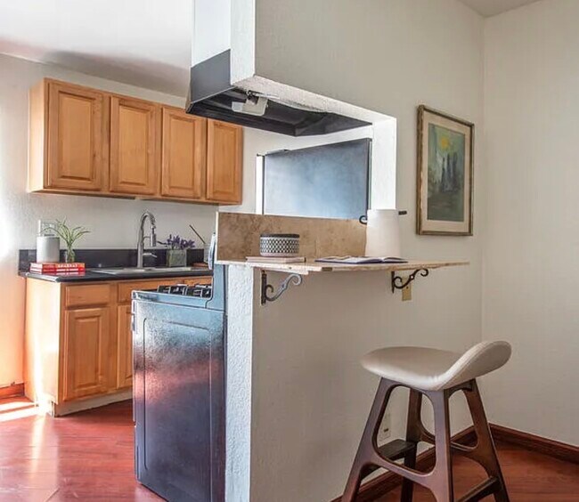 Foto del edificio - 4361 Berryman Ave