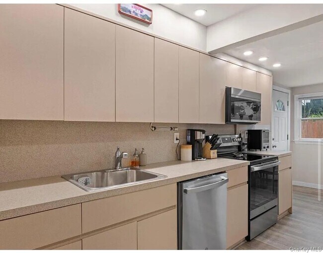 Foto del edificio - 2287 7th St