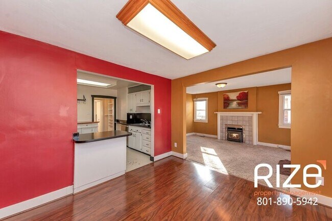 Building Photo - 1857 S 300 E