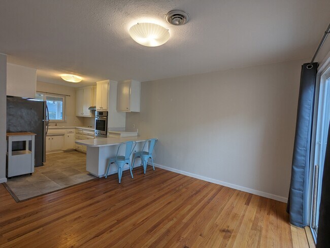 Foto del edificio - 730 Marvin Way