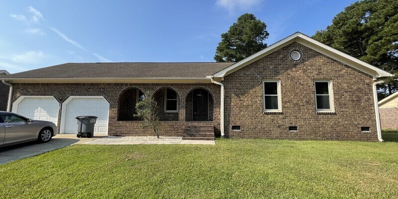 Primary Photo - 8109 Greenridge Rd