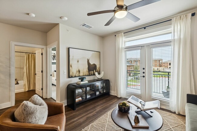 Building Photo - Lakeview at the Gates of Prosper