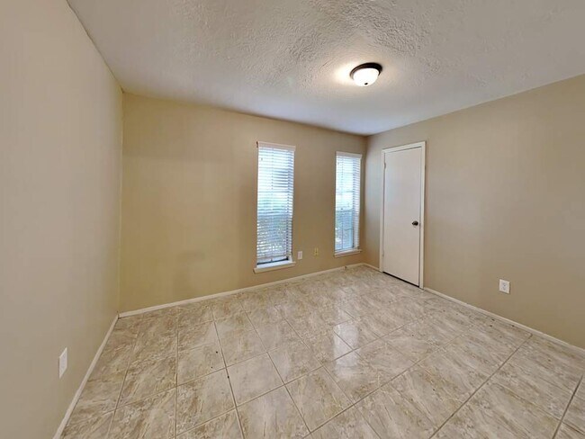 Foto del edificio - 22606 Meadowgate Dr