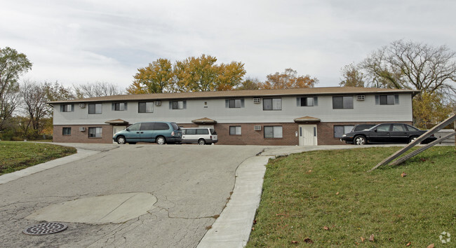 Building Photo - Imperial Heights Apartments