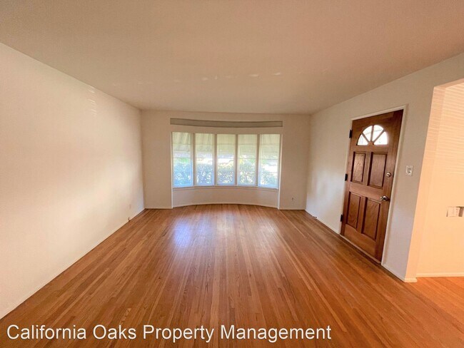 Foto del edificio - 2 br, 1 bath House - 90 North Joanne Avenue