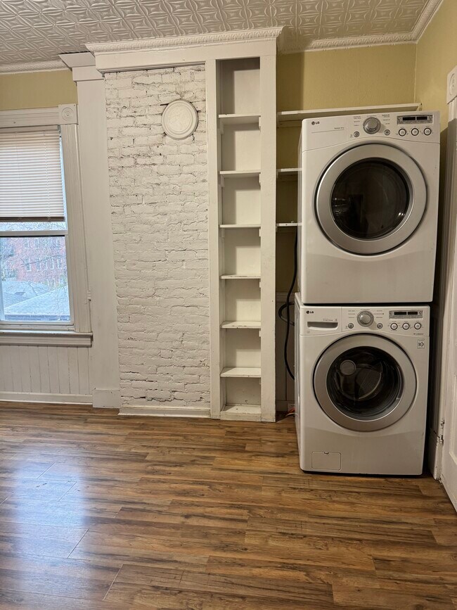 Foto del edificio - 99 Hungerford St