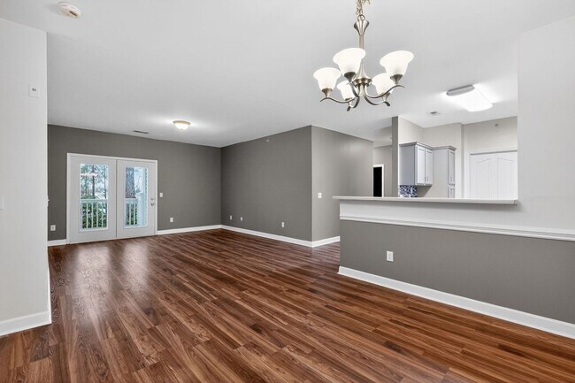 Foto del edificio - 16324 Redstone Mountain Ln