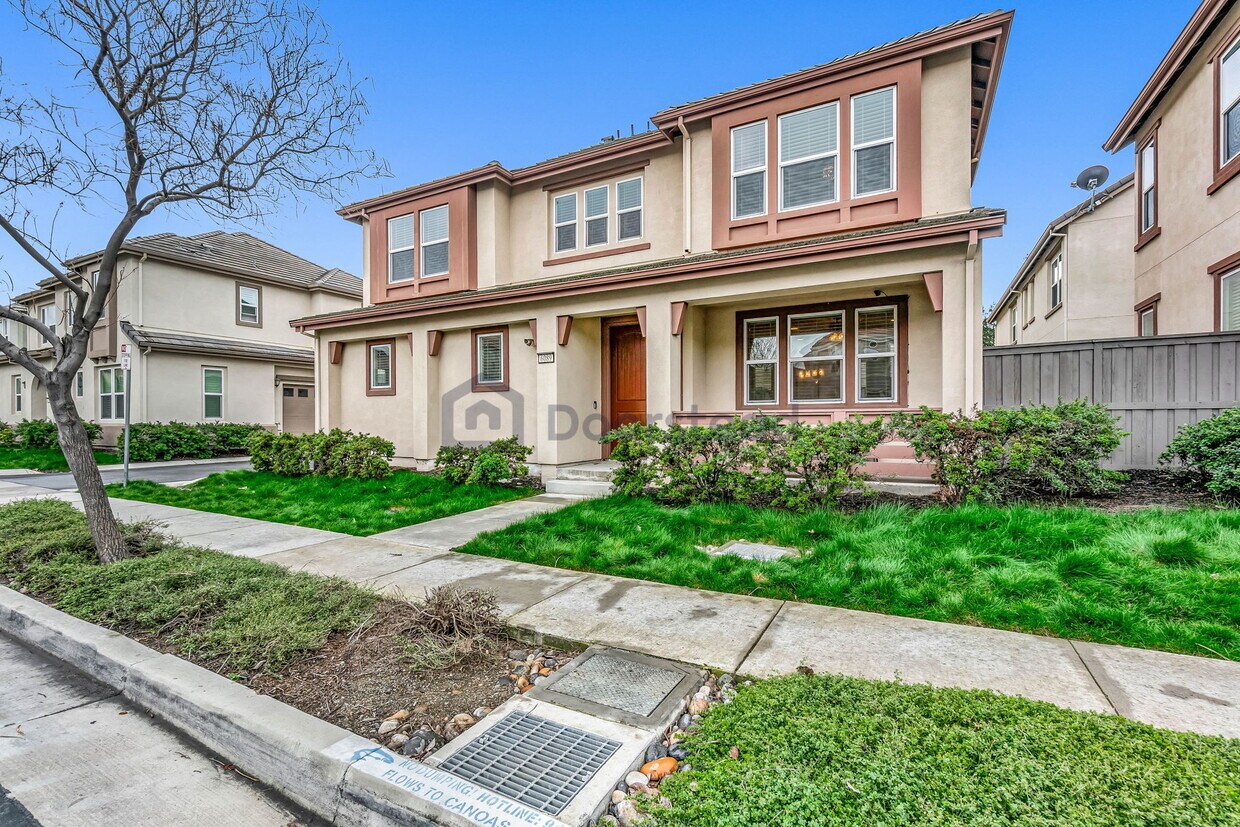 Primary Photo - 6089 Sunstone Dr