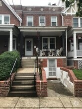 Building Photo - 2405 Huidekoper Pl NW