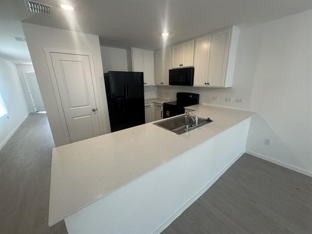 Foto del edificio - 423 Finch Cir